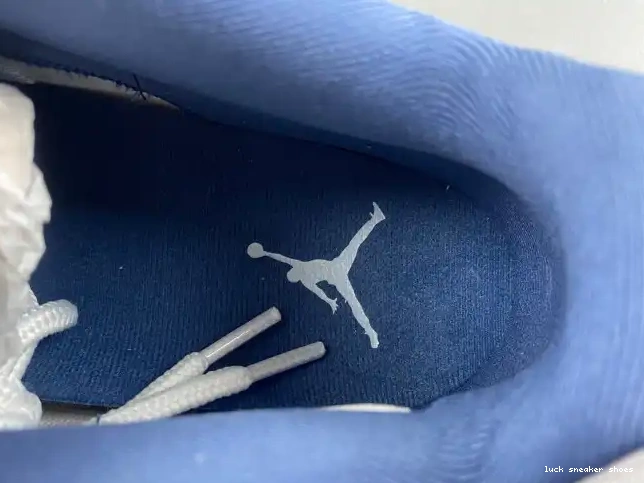 Reps LUCY 11 Jordan Low (2024) Navy Retro Midnight FV5104-104 0608